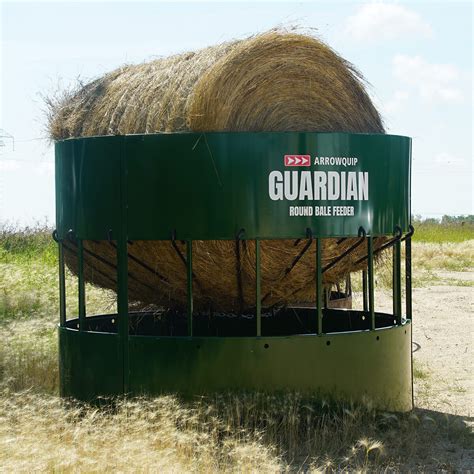 round bale hay feeders